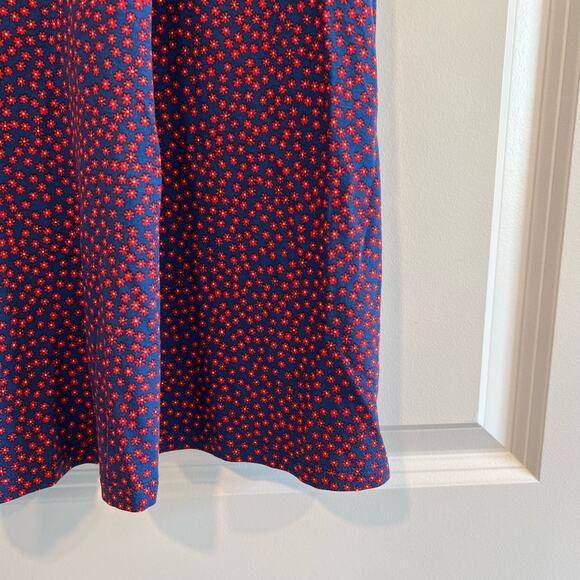 Boden Women's‎ Fit and Flare Dress High Neck Blue Red Flowers Size 6P - Picture 2 of 9